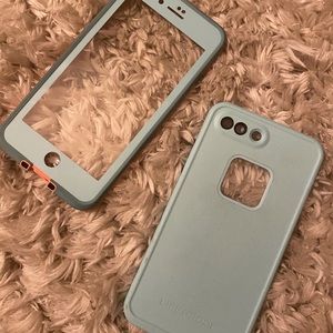 iPhone 7/8+ life proof case